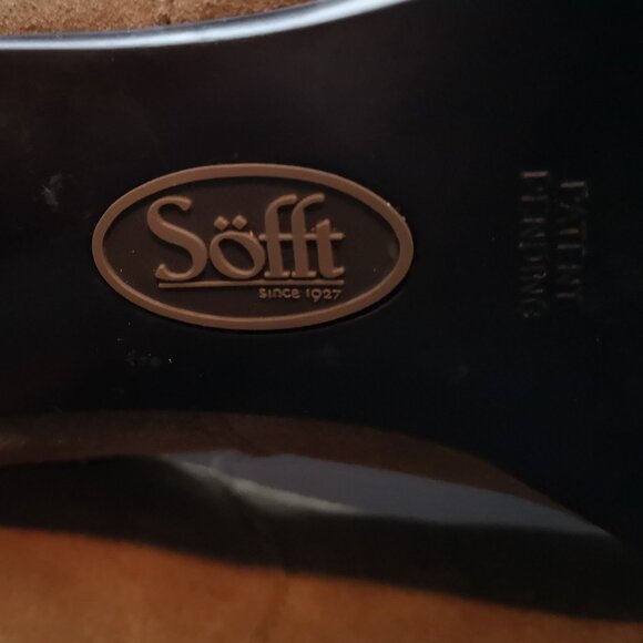 Sofft Ladies Size 7.5 Light Tan Knee High Heeled Pull On Style Suede Boots - Picture 3 of 10